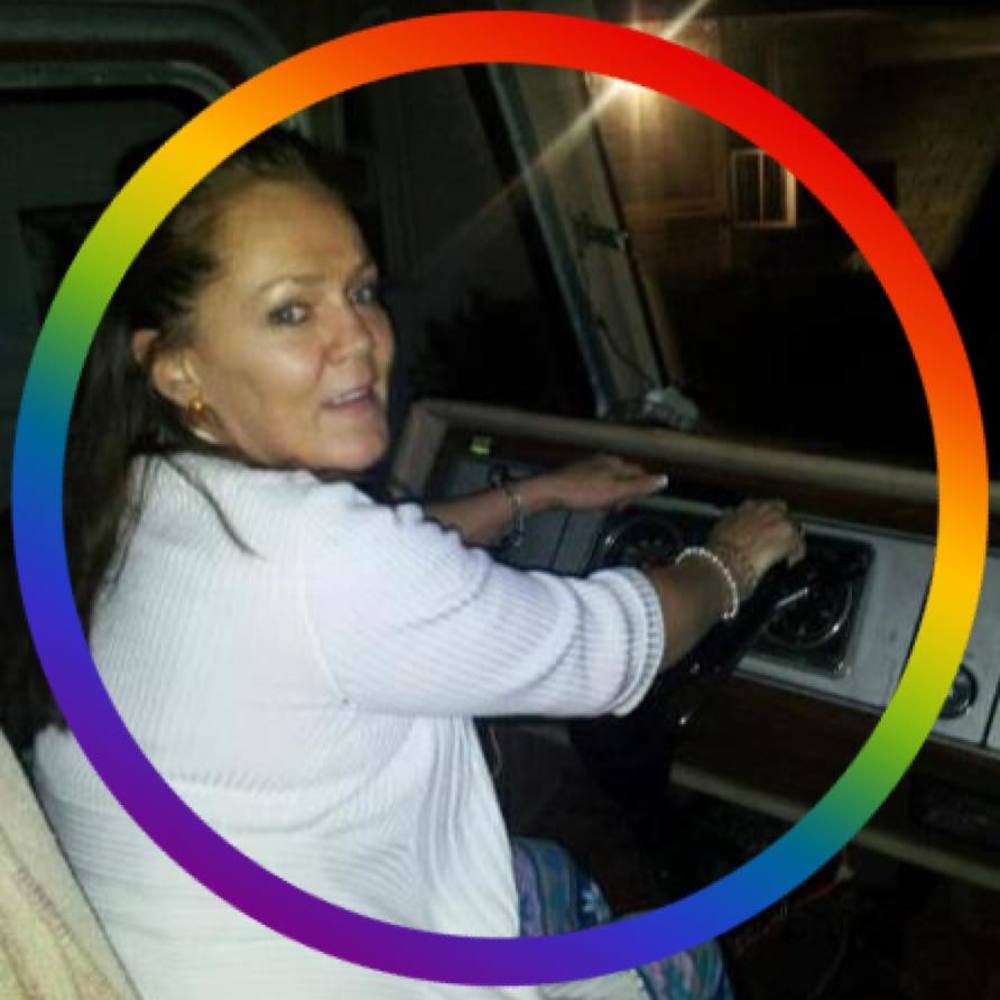 Meet your Posher, Deirdre